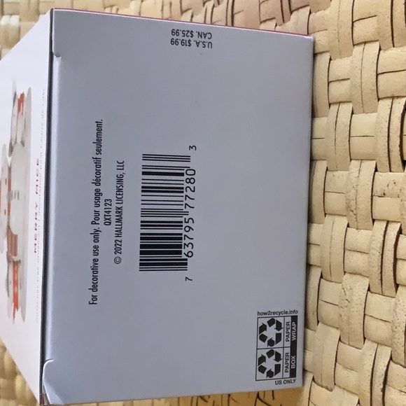 HALLMARK ORNAMENT MERRY MICE BUILDING A SNOWMAN SPECIAL EDITION 7 weeks til Xmas - Picture 5 of 5